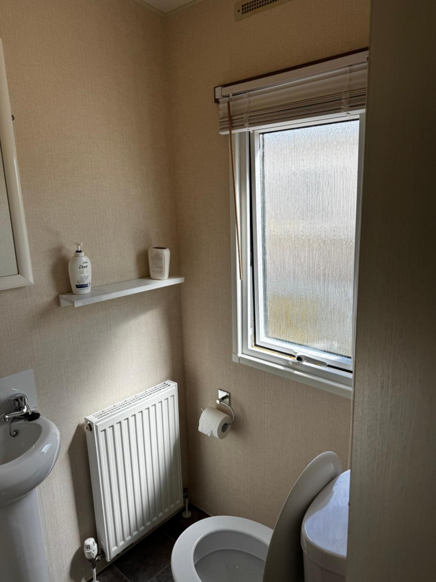 Hesket Plot 42 3 Pm Check In Sleep 6 With Bed Settee No Commercial Vans Allowed Holiday home *